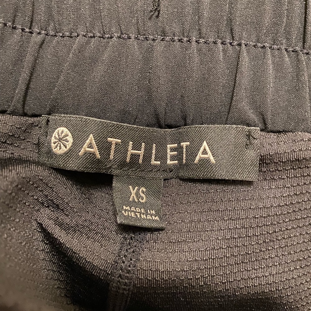 Athleta Black Excursion Hybrid Skort Size XS - Picture 6 of 10